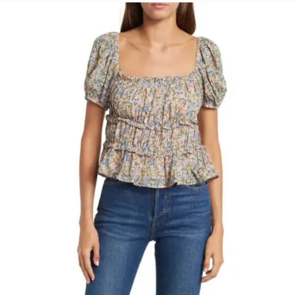 Astr Floral Puff Sleeve Top